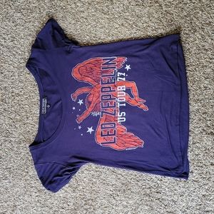 Led Zeppelin wide scoop neck. Size small. Good quality. Worn a couple times.